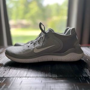 BNWT - Nike Free Run RN Tennis Shoes